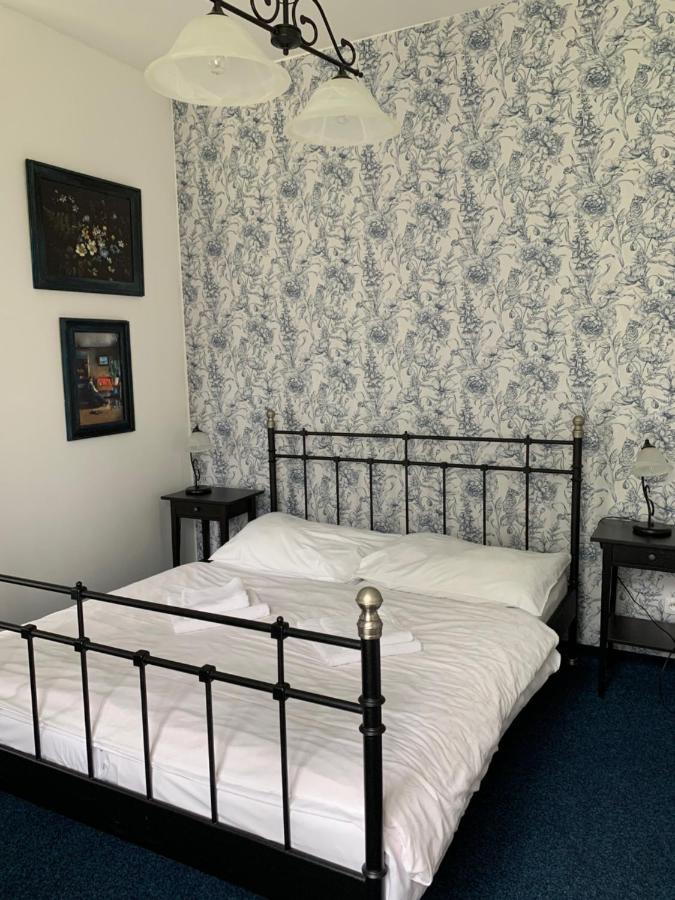 Zamek Jindrichovice 3*