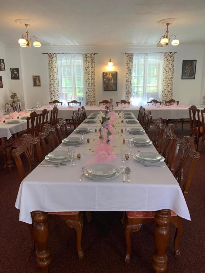 Zamek Jindrichovice Maison d'hôtes Kolinec