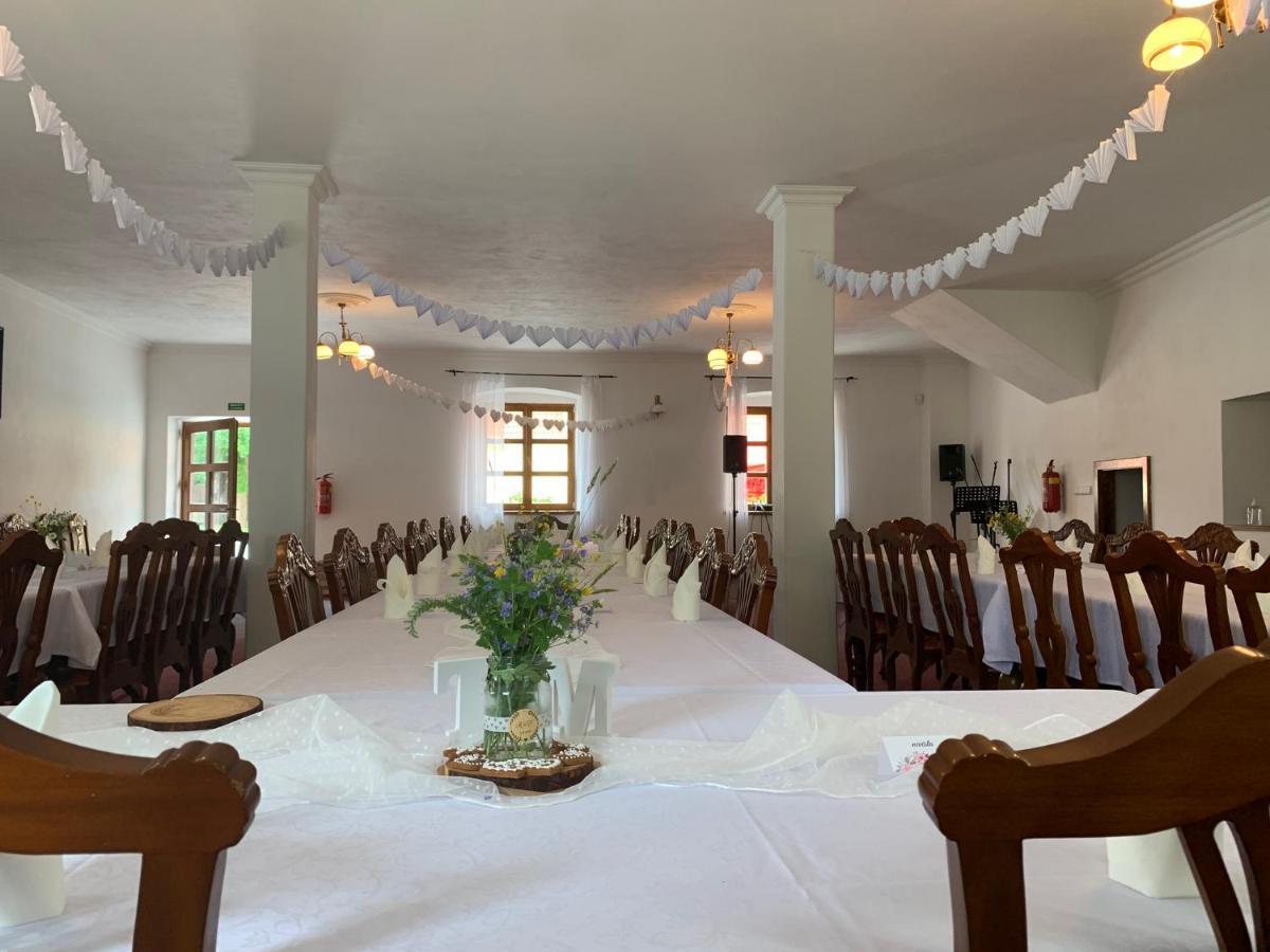 Zamek Jindrichovice Maison d'hôtes Kolinec